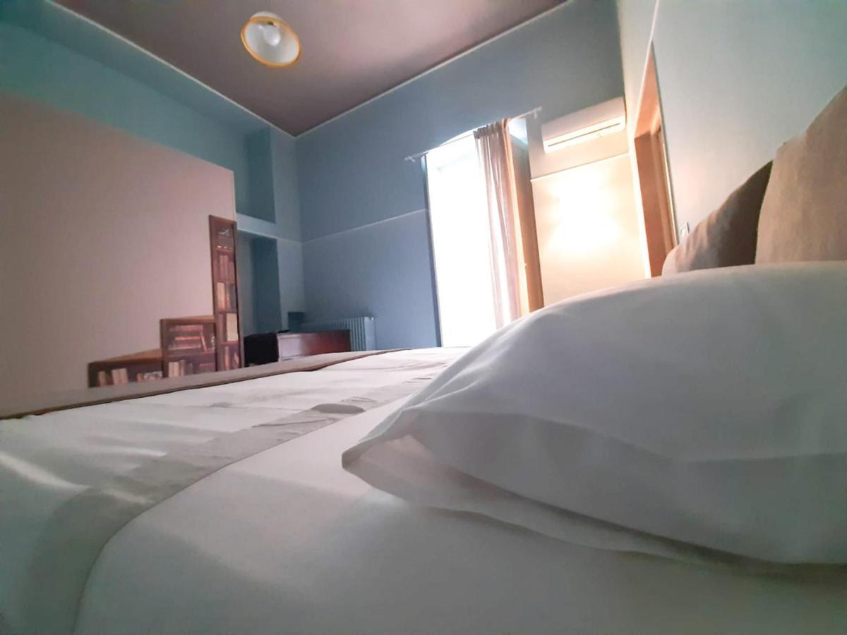 Palazzo Romanelli B&B Трани Экстерьер фото
