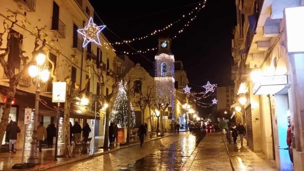 Palazzo Romanelli B&B Трани Экстерьер фото
